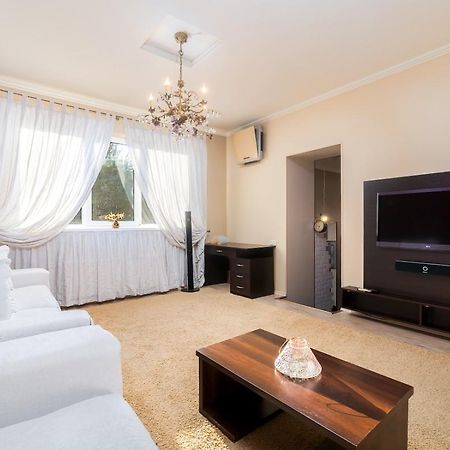 Marazlievskaya Apartment Odessa Dış mekan fotoğraf
